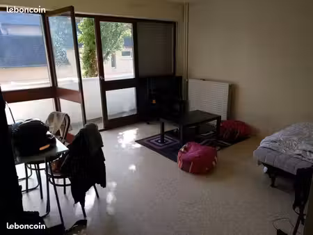 appartement proche iut
