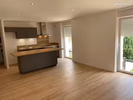 a louer beau t3 de 80m2 avec terrasse