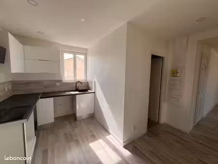 appartement t2  parking