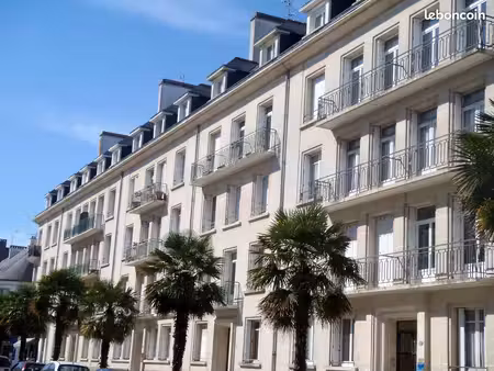 studio quartier mairie 300m plage prox bus