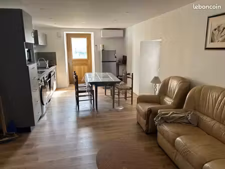 appartement t3 -50m2 meublé -à louer à serenac