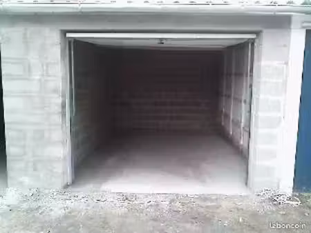 loue garage / box 13m2 caen