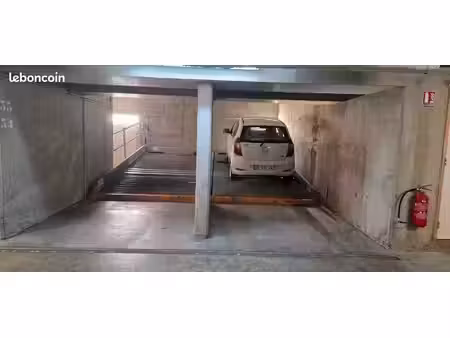 loue place parking en sous-sols