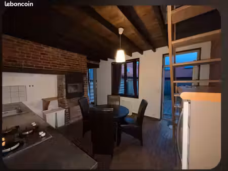 maison semi-mitoyenne à la campagne