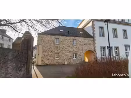 maison t5 113 m2 avec extérieur - pont-croix centre