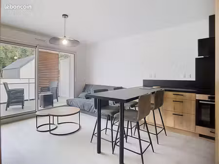 appartement 2 pièces 43 m²