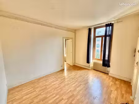 t2 à louer