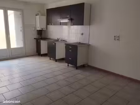 apt 50 m2 rdc 1 chambre