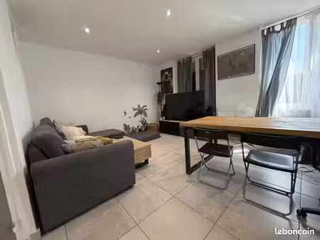 appartement 2 pièces 54 m²