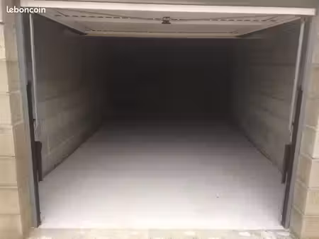 box garage stockage frontenay rohan-rohan