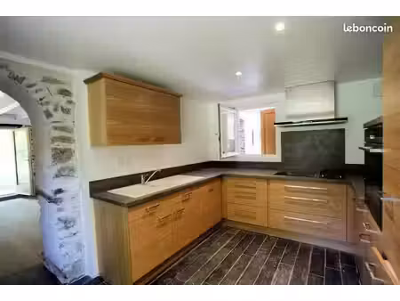 ferme 5 pièces 175 m²