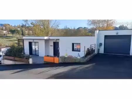 a saisir villa contemporaine t3 meublée avec garage  pergola  jardin