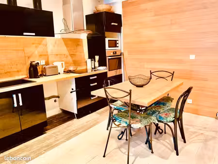 maison de village meublée t4 – 95 m² – gignac – 1 080 cc