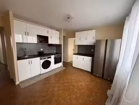 location meublée appartement 5 pièces 76 m² à epinay-sur-seine (93800)  650 €