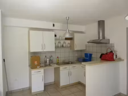 location t4 duplex olemps sans frais d' agence