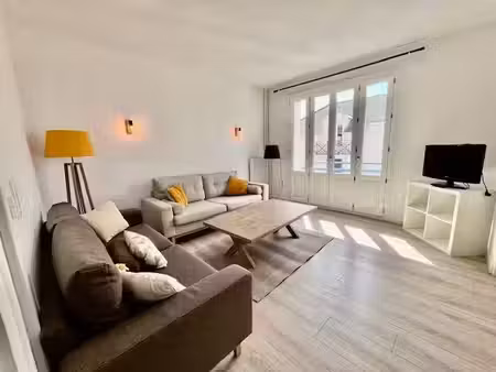 location appartement 3 pièces 86 m² à troyes (10000)  820 €