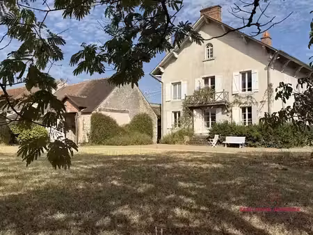 vente maison 10 pièces 295 m² à saint-hilaire-saint-mesmin (45160)  472 500 €