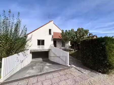 vente maison 8 pièces 240 m² à orleans (45000)  459 000 €