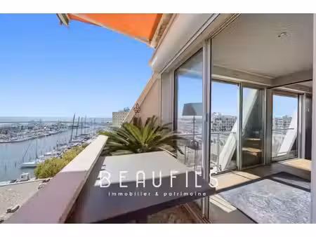 exclusivité. appartement en 1ère ligne vue mer
