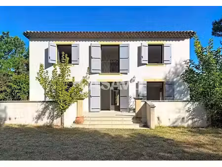 vente maison 5 pièces de 152m² - 13540 aix-en-provence