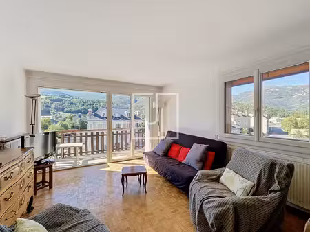 à louer grand appartement t2 avec balcon et ascenseur ce
