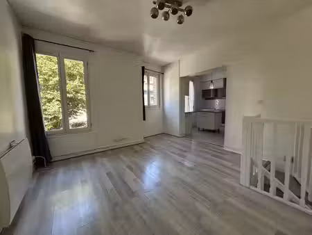 à louer – appartement t2 en duplex de 41 71 m² – proche gare de rouen