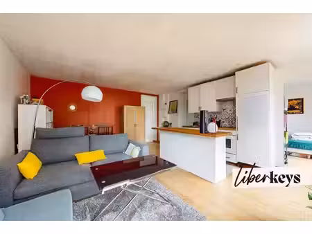 appartement 2 pièces de 36 m² avec grande terrasse | grande rue | garches