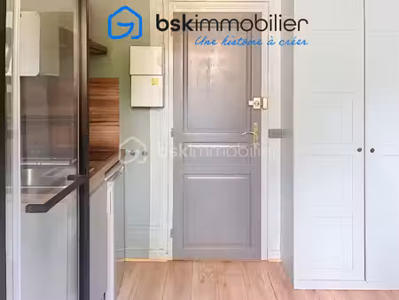 chambre de service de 10 21 m² à maisons-laffitte