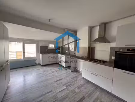 rive de gier centre - f3 de 75m2 au 2ème