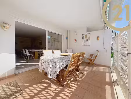 vente saint-raphaël - centre ville appartement 3 pieces avec