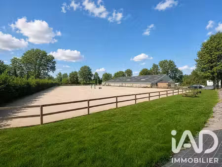 vente boutique/local commercial 1 600 m²