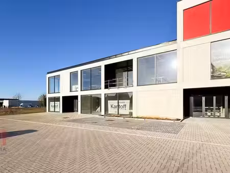 bien professionnel à louer à schoten € 4.300 (lrgkl) - panorama b2b antwerpen | zimmo