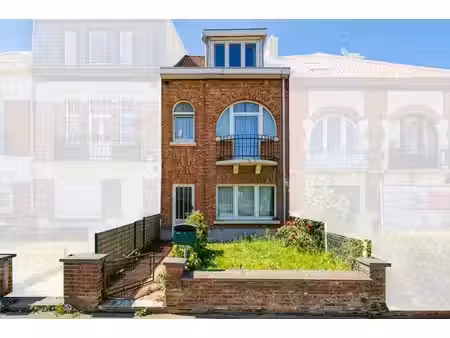 a vendre à evere / schaerbeek - maison 3ch avec jardin avant