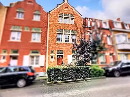proximité place dumont: maison 4 chambres/bureau avec jardin