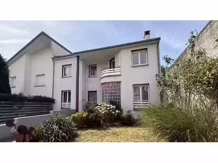 maison familiale de 162 m² à gagny – beaux volumes et grand terrain
