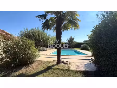 mazan  maison traditionnelle ? 136 m² ? piscine ? double garage ? terrain de 3 429 m² ? au