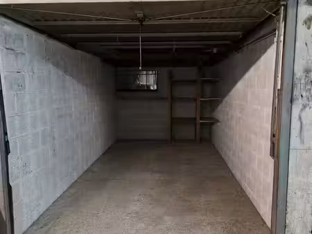 parking 12m2 nice fabron