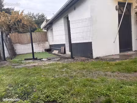 petite maison de 21 m² avec jardin clos de 23 m²