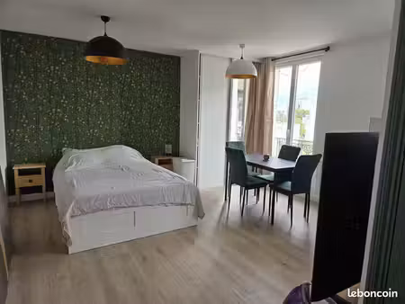 studio 24 m² rénové et meublé – asnières-sur-seine – métro l13