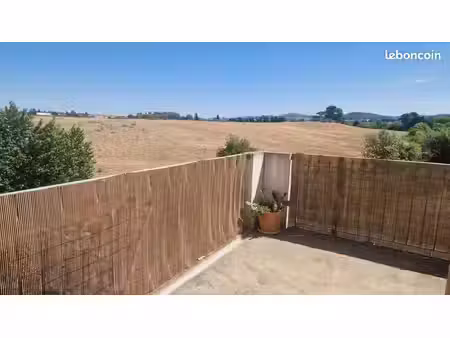 loue t3 climatisé dans résidence sécurisée