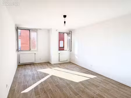 appartement 2 pièces 55 m²