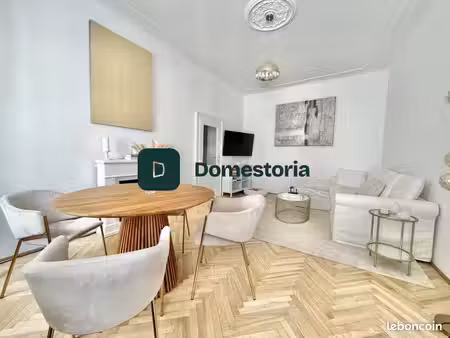 studio 1 pièce 33 m²