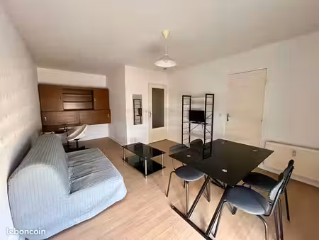 studio 1 pièce 34 m²