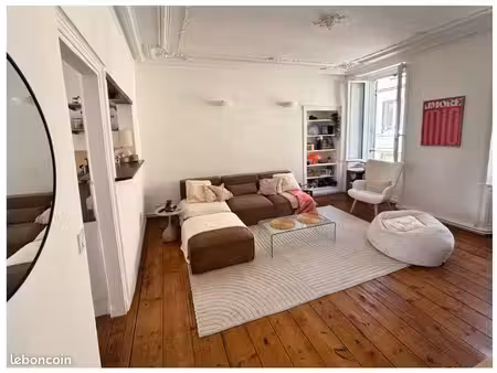 appartement meublé 76 m² – hyper-centre de saint-brieuc – 2 chambres – 860 cc
