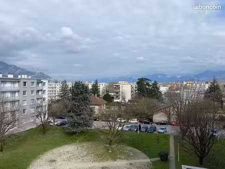 t2 à louer