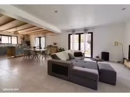 maison 4 pièces 99 m²