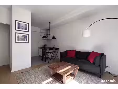 location meublée appartement 2 pièces 49 m²
