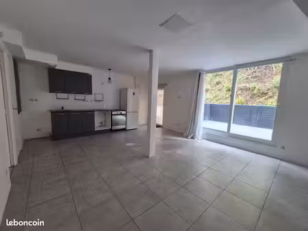 appartement 2 pièces 42 m2 étage 1/2