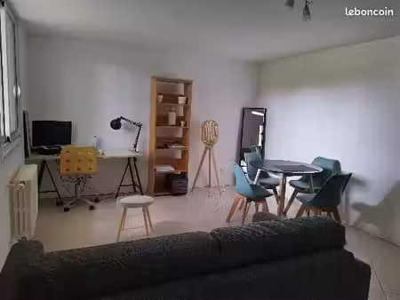 t2 meublé de 45m2 / grand carcouët