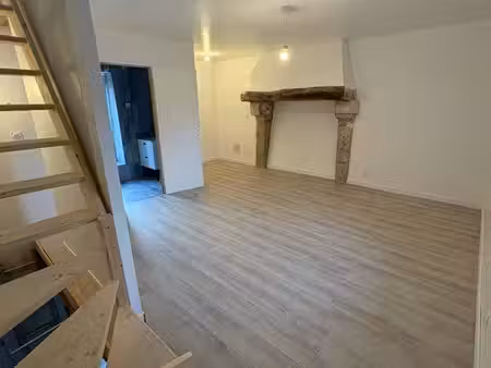 maison centre bourg entièrement neuve 70m2 avec petite cour